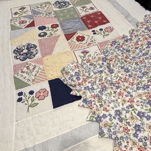 Vintage American Folk Art Quilt Scalloped Triangle Trim Reversible Full 82x63 - Picture 4 of 11